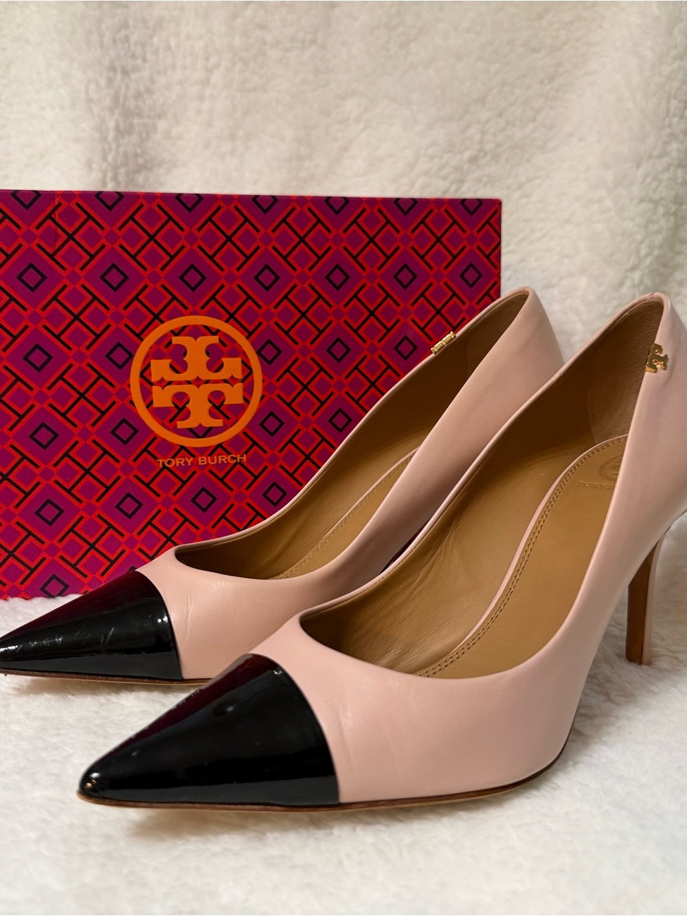 Tory Burch Pink Leather Pointed-Toe Pumps with Black Patent Cap
